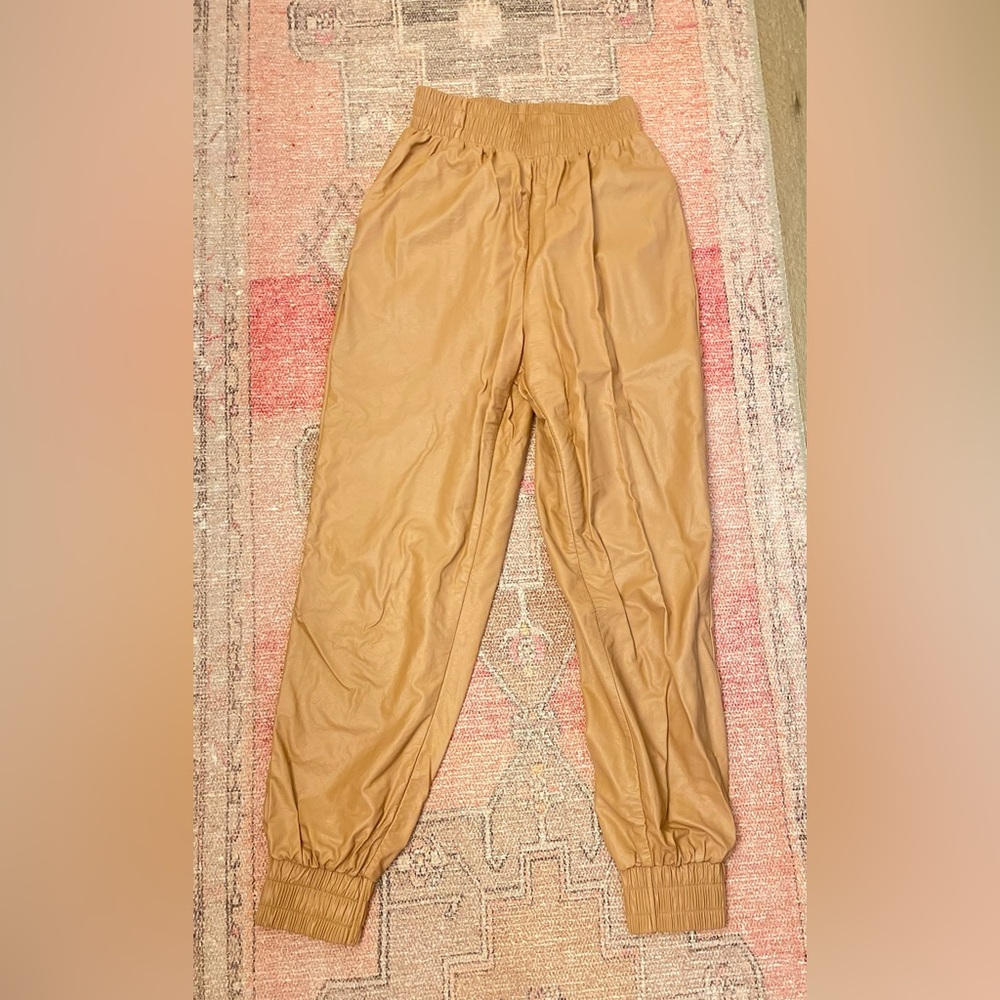 JLuxeLabel patent faux leather camel tan joggers with pockets. Size small.